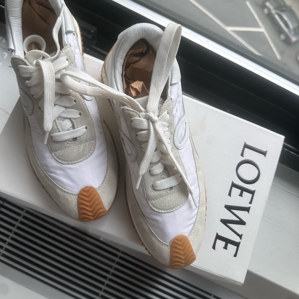 Loewe flow runner sneakers white shoes designer great condition 8 38 - Picture 2 of 11